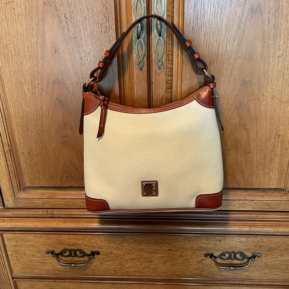 Dooney & Bourke Pebble Grain Hobo in Bone. - Picture 2 of 5